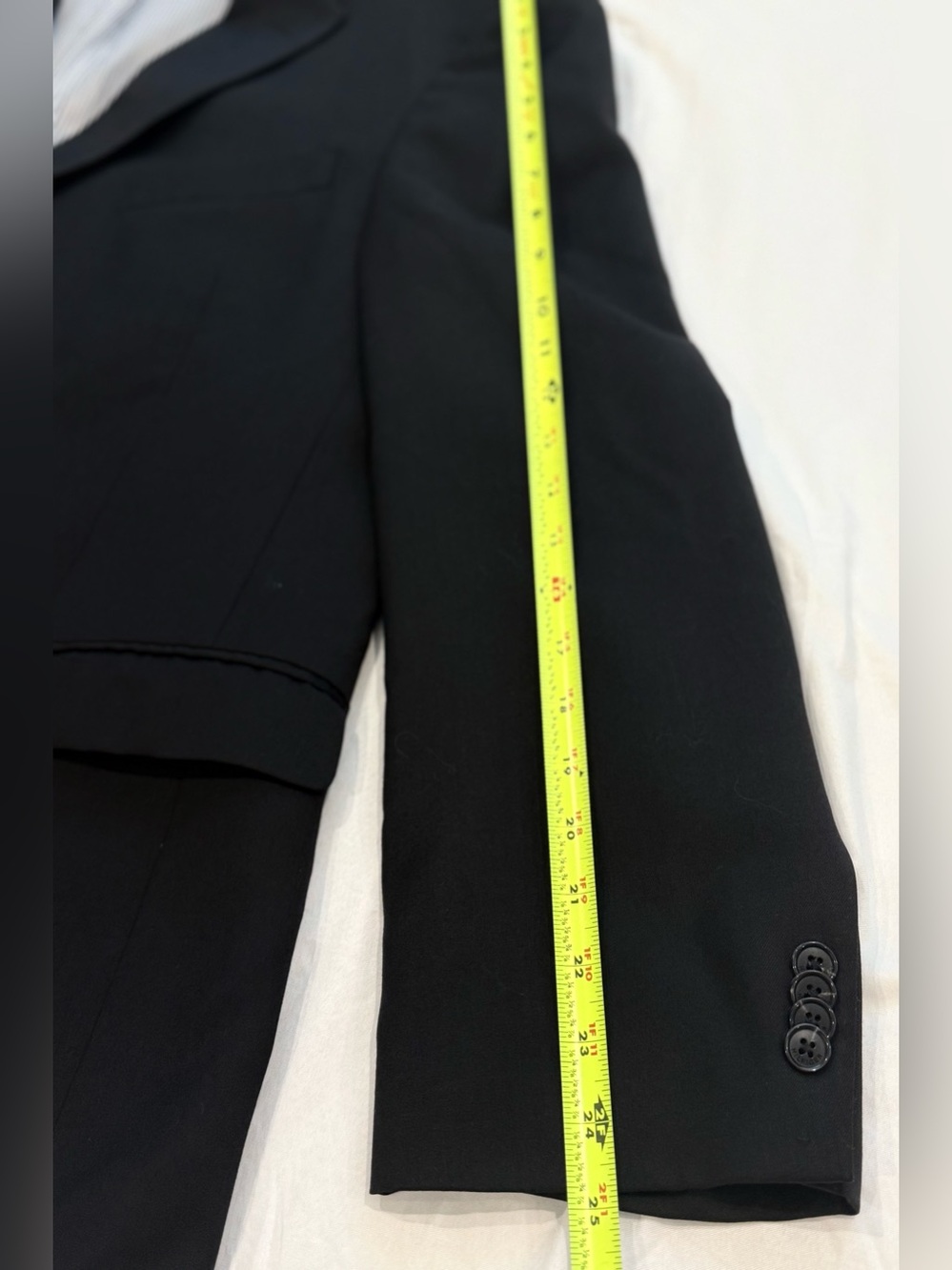 Tommy Hilfiger Men's Classic Black Two-Piece Suit Jacket & Pants - Picture 5 of 8